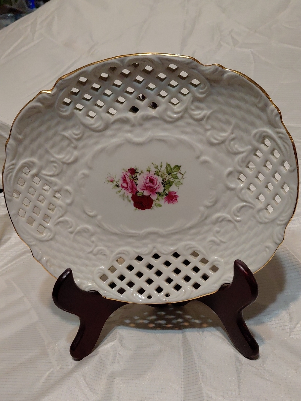 Ceramic Decorative Lattice Se²rving Platter with Pink Rose Accent
